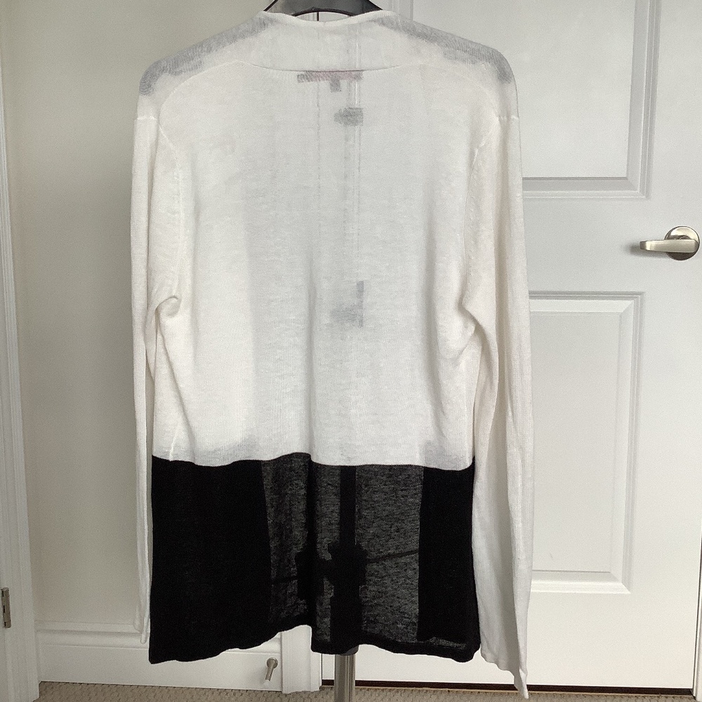 Sweater - Picture 3 of 4